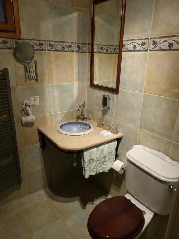 Bed and Breakfast Ta Xelidonakia Pinakátai Esterno foto
